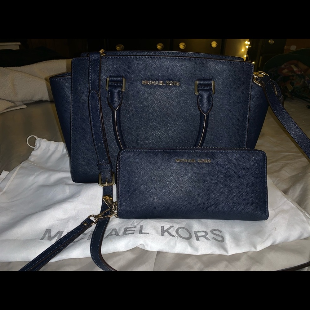 NWOT MICHAEL KORS SELMA PURSE WALLET SET RARE